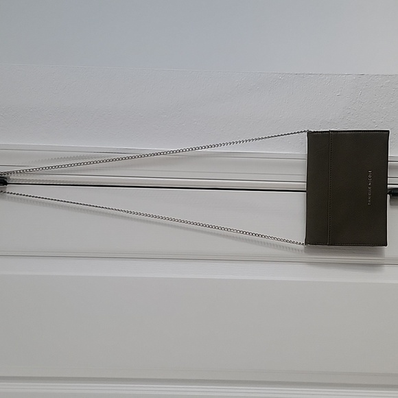 DANIELLE NICOLE CROSSBODY BAG - Picture 10 of 14